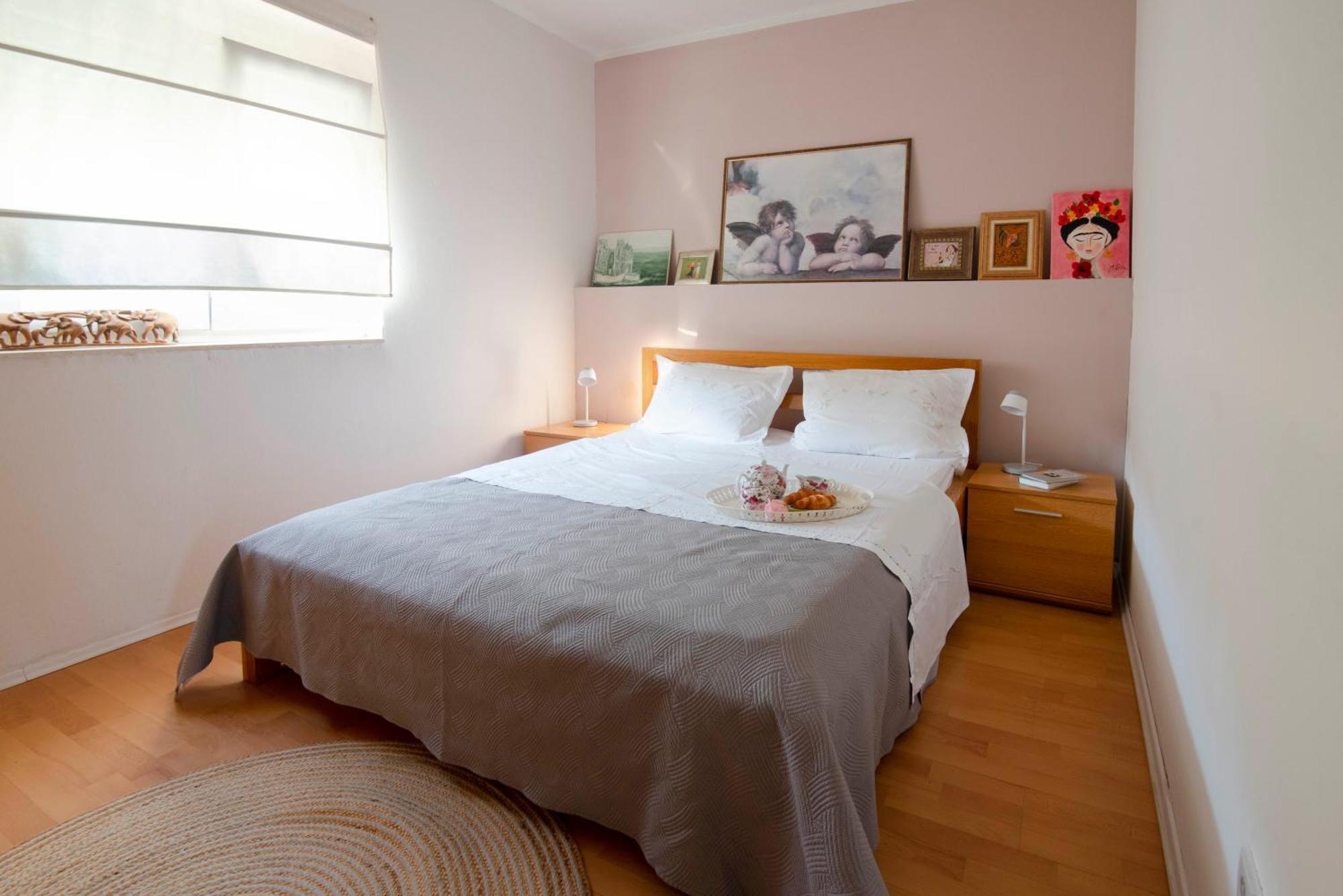 Sika With Heated Pool Near Split
